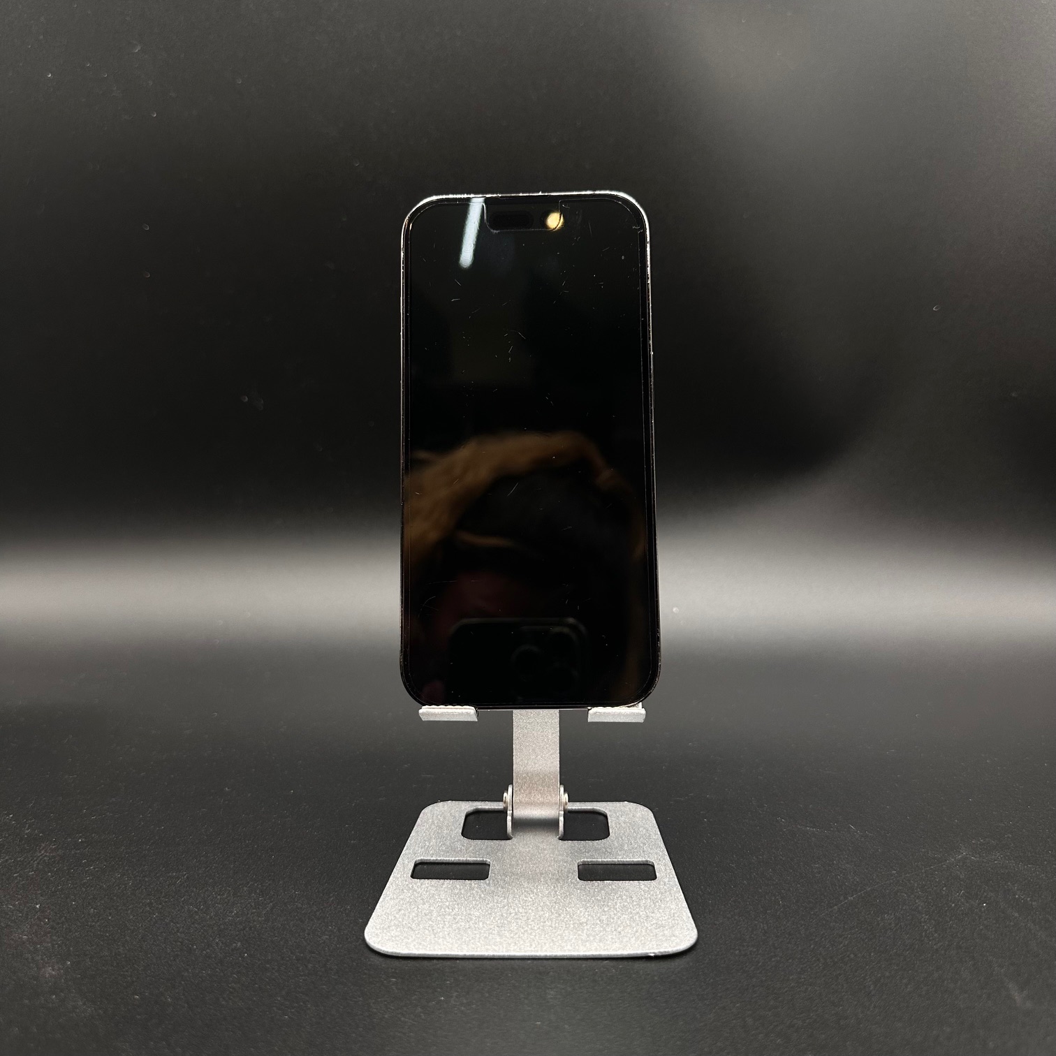 iPhone 14 Pro - Image 2