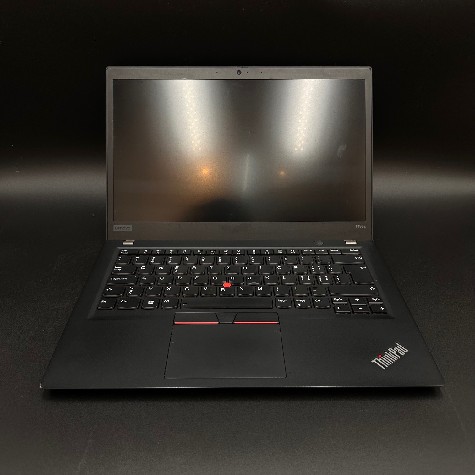 Lenovo ThinkPad T495s - Image 2