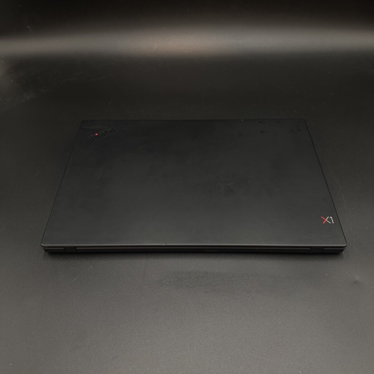 Lenovo ThinkPad X1 Carbon 7th.
