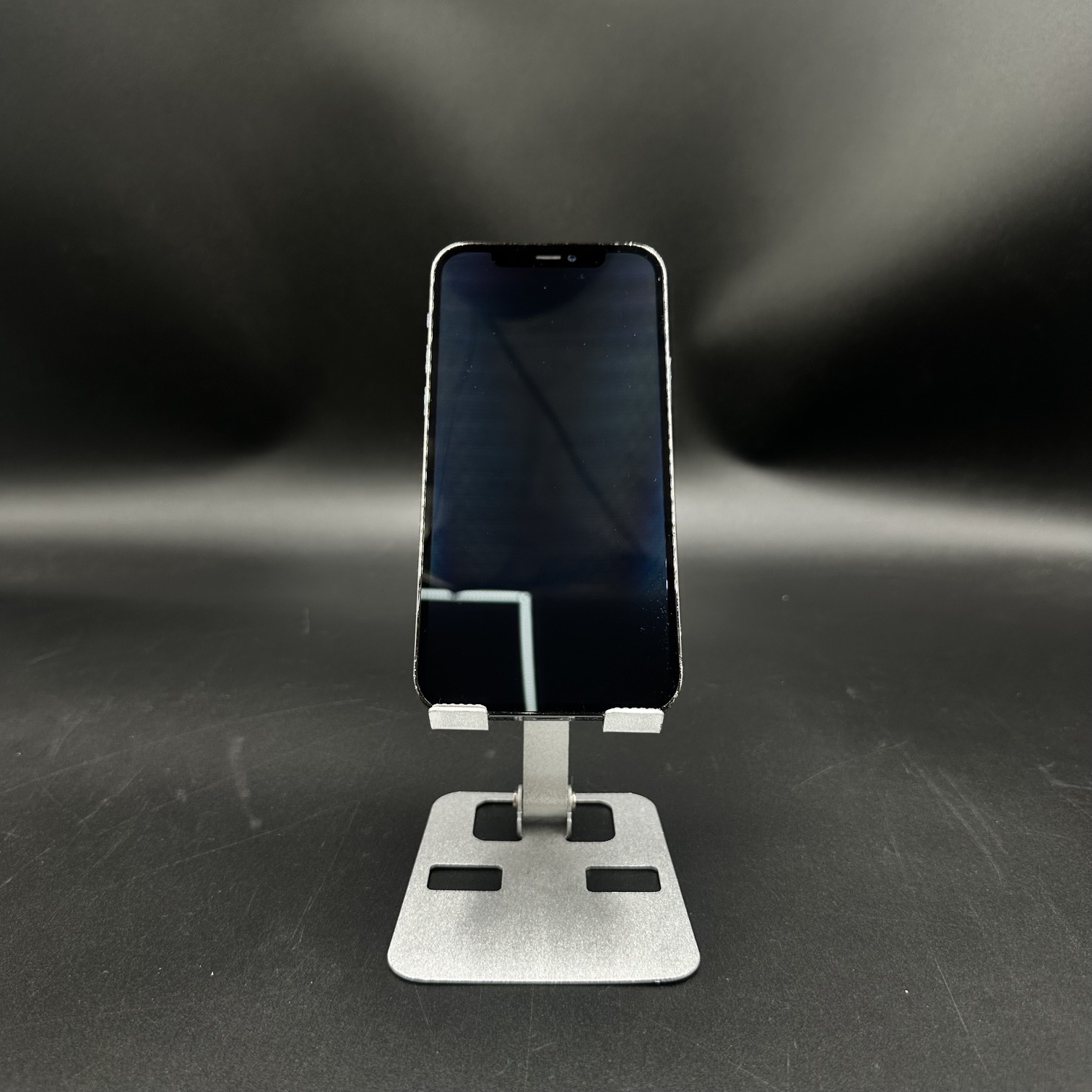 iPhone 12 Pro - Image 2