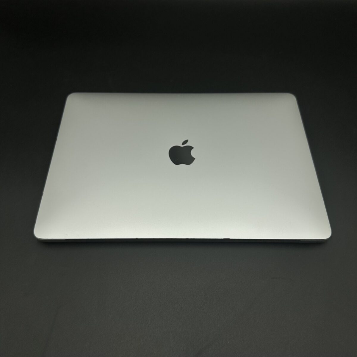 MacBook Pro (2020)