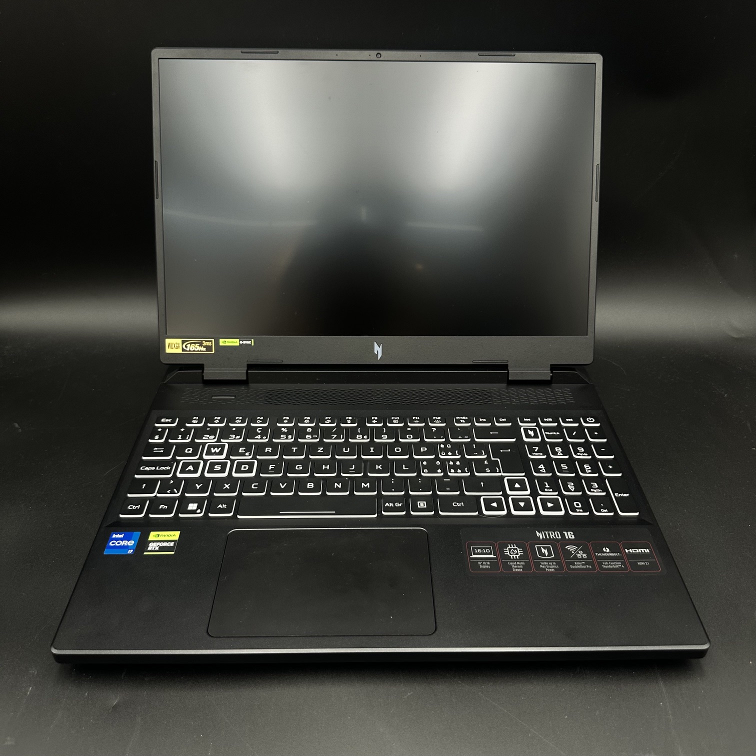 Acer Nitro 16 - Image 2
