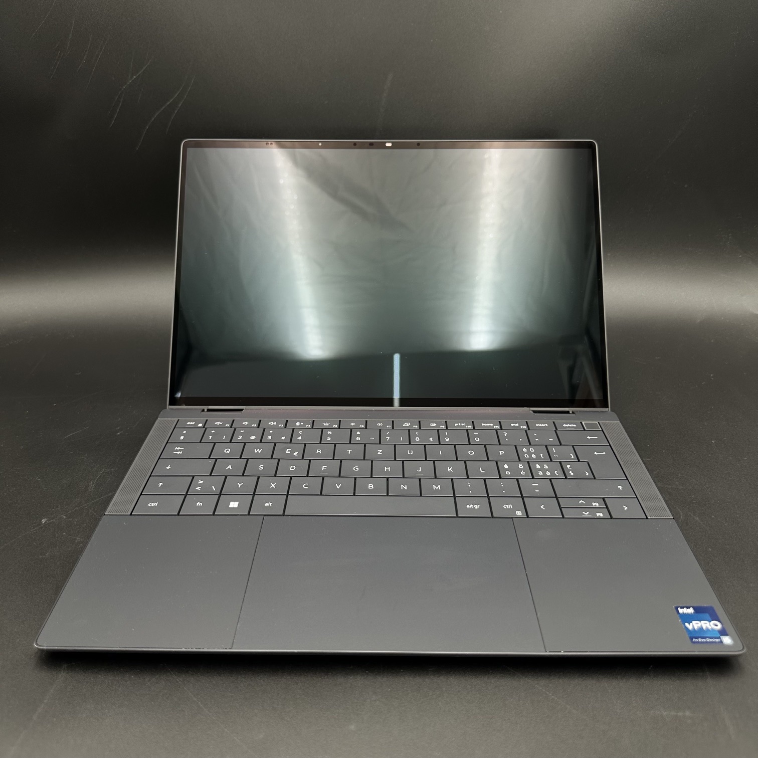 Dell Latitude 9440 2-in-1 - Image 2